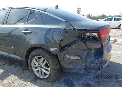 2011 Kia Optima Lx z USA, uszkodzony, nr VIN KNAGM4A73B5074621